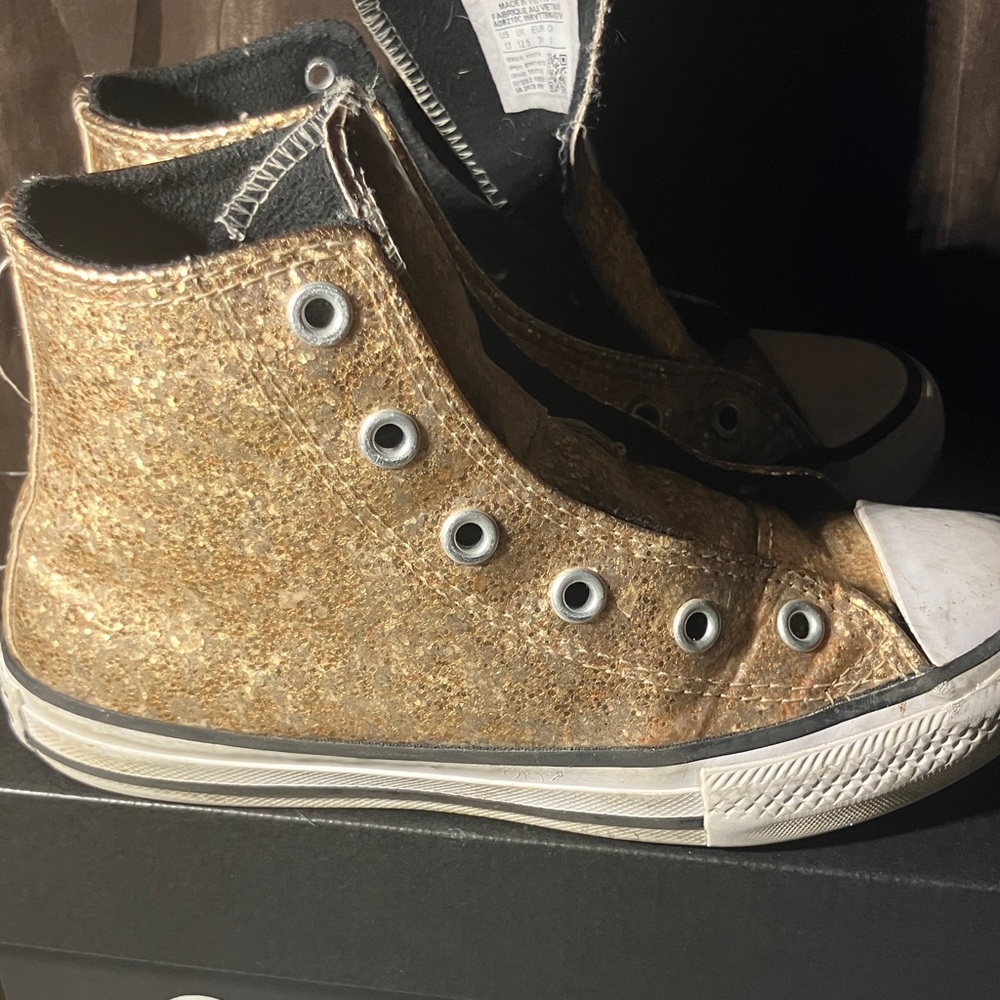 Converse Kids Sneakers in Gold and White